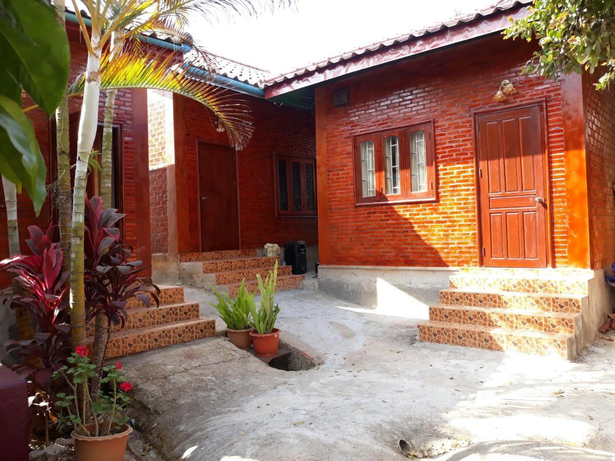 Kongkeo Guesthouse Muang Phônsavan Exteriér fotografie